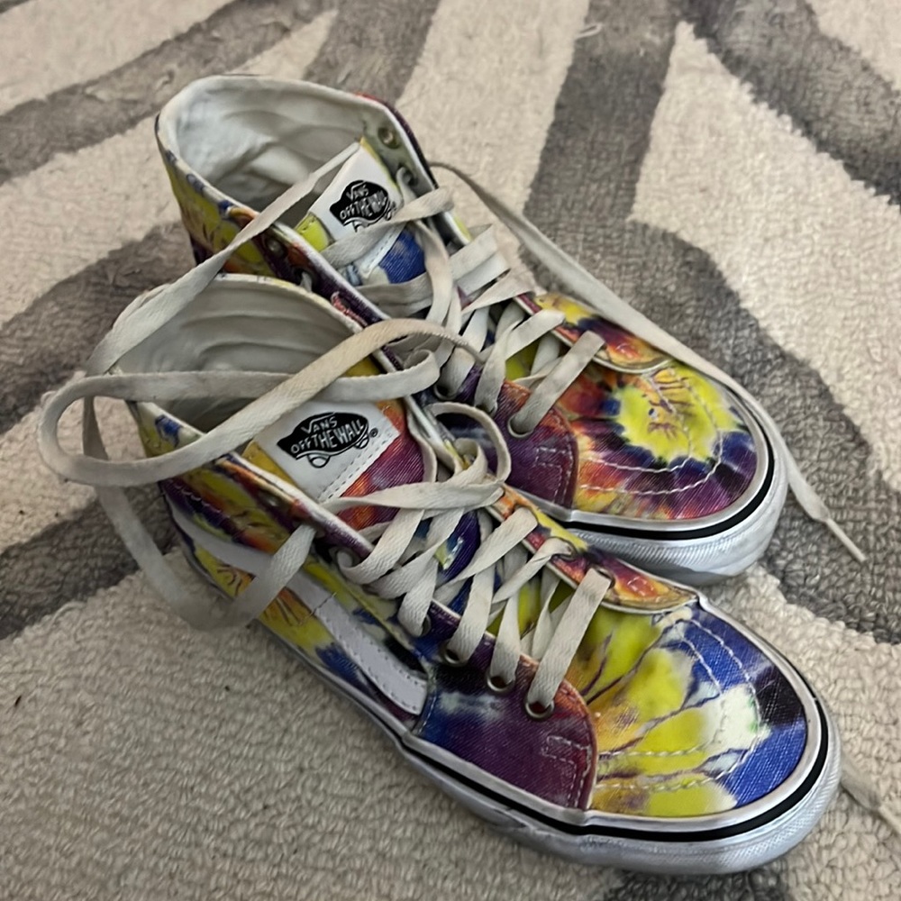 Super cute painted or tie dyed Vans skater sneakers.